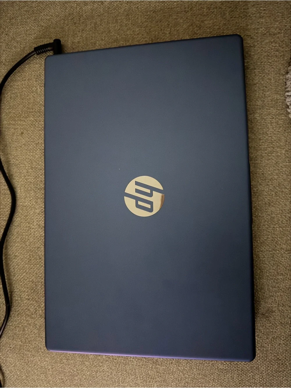 14 in HP Blue Laptop with Vivid Display